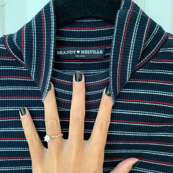 brandy melville striped turtle neck - Picture 2 of 2